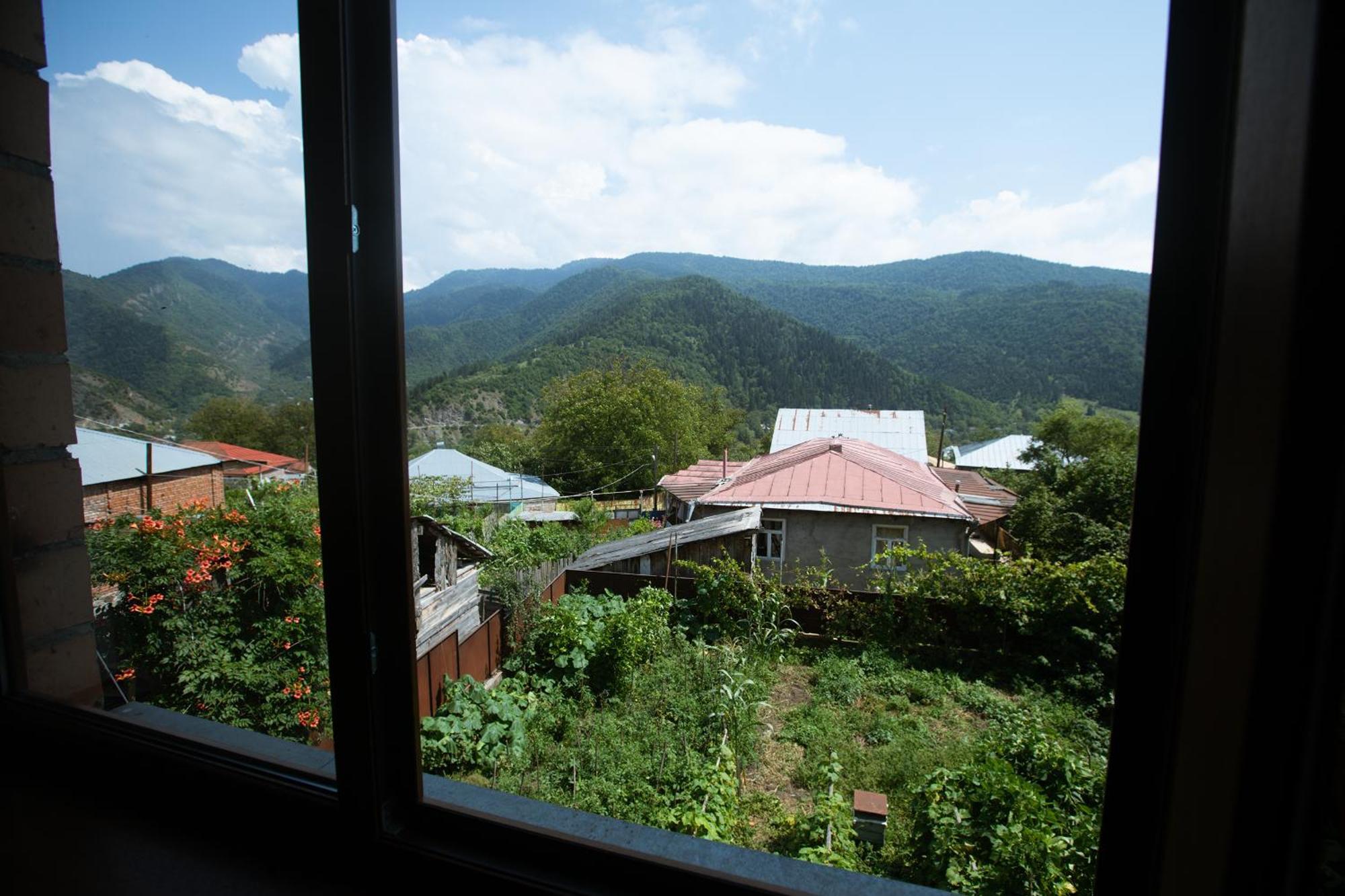 Hotel Strawberry Borjomi Exterior foto