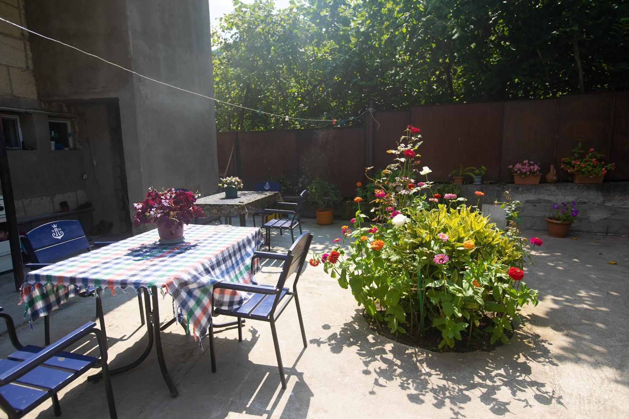 Hotel Strawberry Borjomi Exterior foto